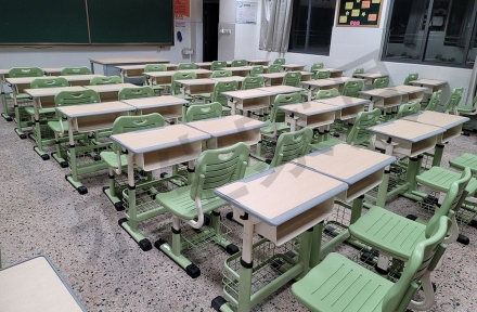 中小學家具